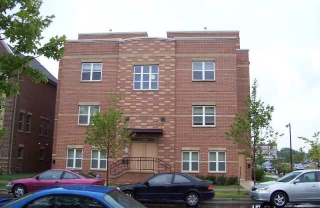 3559 S Federal St 202 - 3559 South Federal Street, Chicago, IL 60609