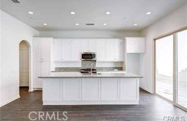 143 Primrose - 143 Primrose Drive, Lake Forest, CA 92610