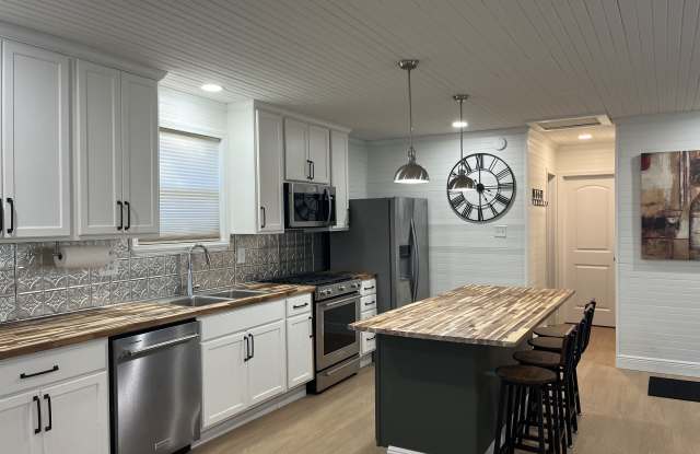 904 Kentucky Street photos photos