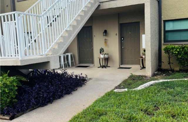 4745 Orange Grove Boulevard unit: 5 photos photos