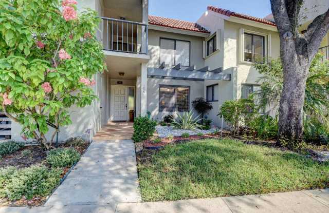 5673 Fairway Park Drive photos photos