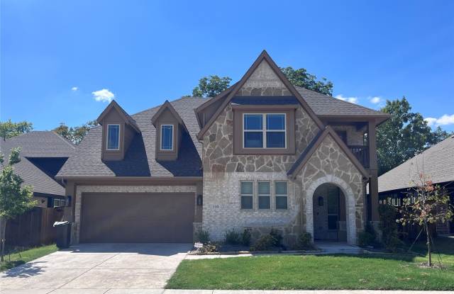 108 Saddlewood Trail photos photos