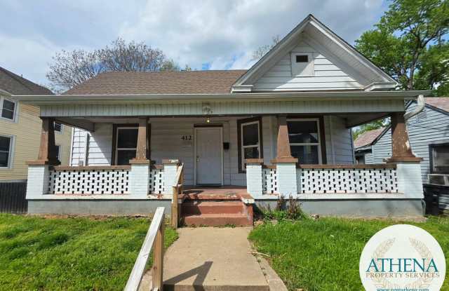 2 Bedroom / 1.5 Bath House - NEAR SEMO's CAMPUS photos photos