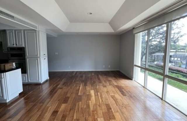 2160 Century Park Gallery 2