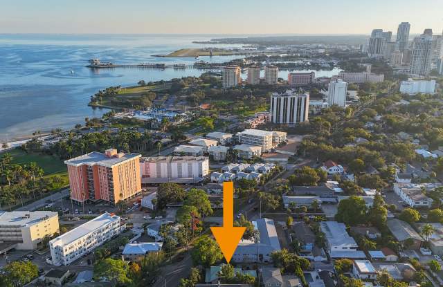 1234 Beach Dr Ne photos photos