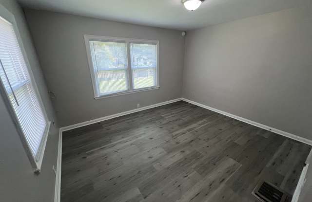 614 Moreland Avenue Gallery 3