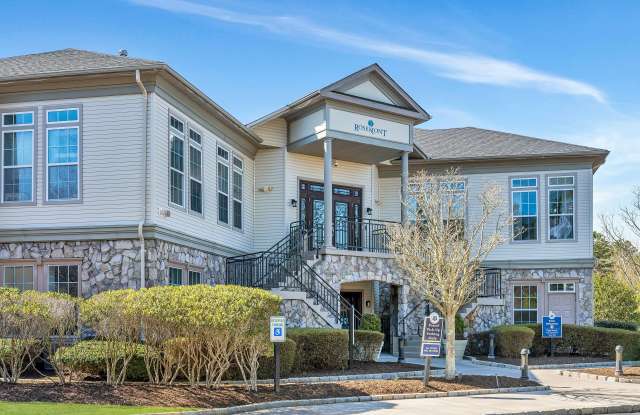 Rosemont Brookhaven Gallery 2