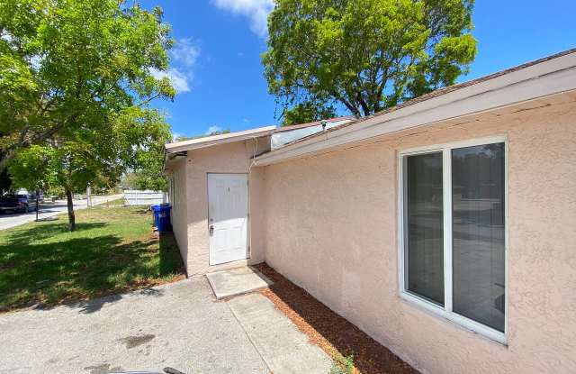 141 Northwest 10th Street photos photos