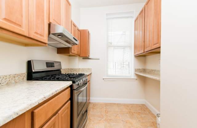 911 R St NW # 2 Gallery 2