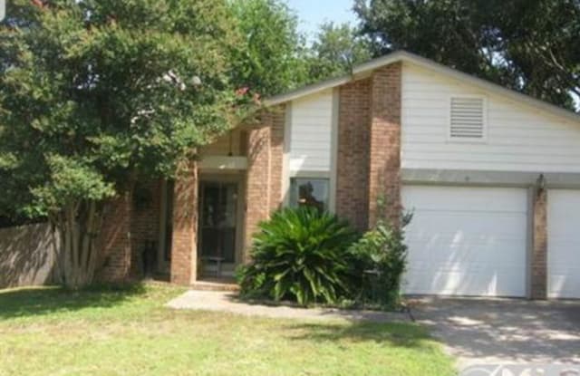 110 Deerglen Avenue - 110 Deerglen Avenue, Universal City, TX 78148