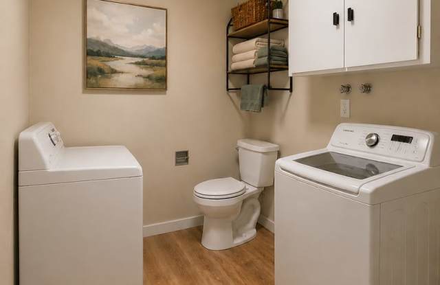 West Valley Duplex With the Kitchen Everyone Wants! Gallery 3