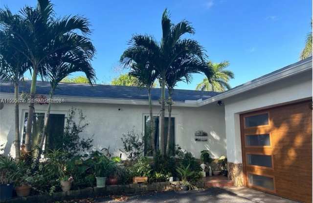 2161 NW 108th Ter photos photos