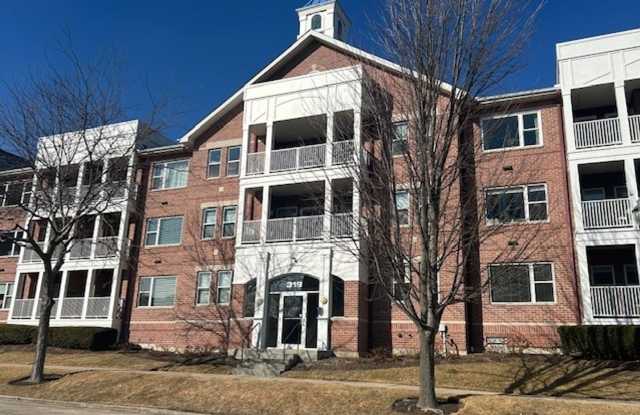 2 Bedroom Harbor Park Condo - Just Blocks From the Lake photos photos