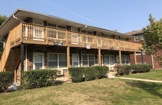 1940 Mark Avenue unit: 15 - 1940 Mark Avenue, Elgin, IL 60123 1940 Mark Avenue unit: 15 - 1940 Mark Avenue, Elgin, IL 60123