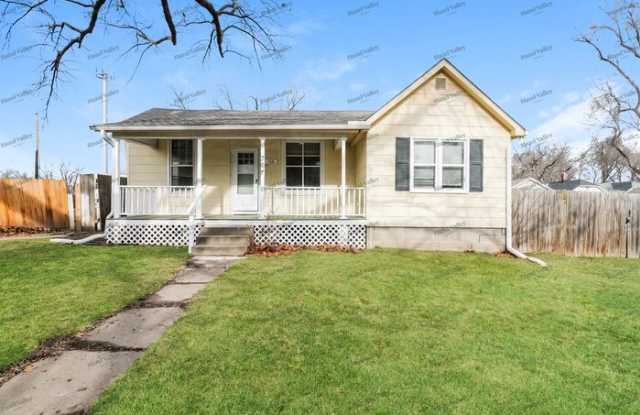 768 Spruce Street photos photos