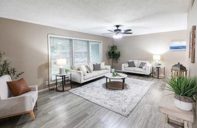 2535 Saint Thomas Drive photos photos