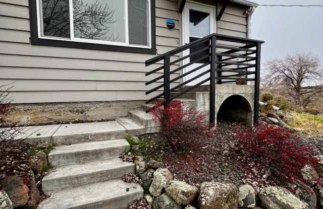 261 Wilcox Road - Tieton WA photos photos