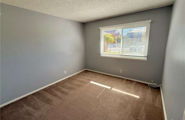 6141 Montecito Drive Gallery 1