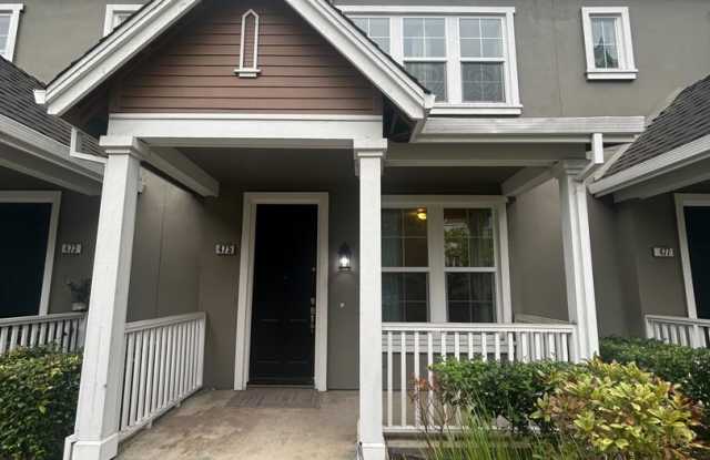 Modern 4-Bed, 4-Bath Townhome in Richmond’s Metro Walk Community - 475 Metro Walk Way, Richmond, CA 94801
