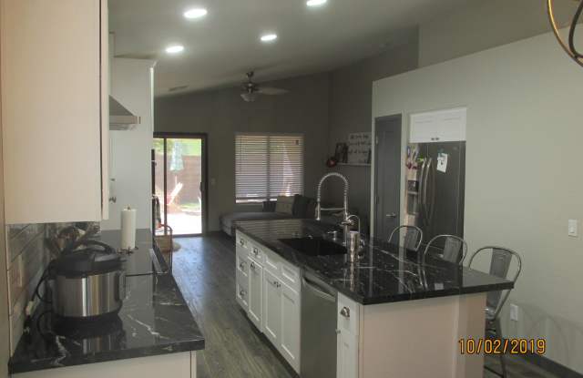 10955 E DELTA Avenue Gallery 4