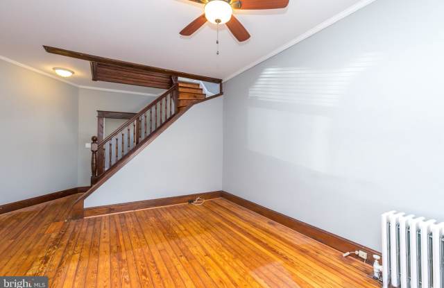 2846 HUNTINGDON AVENUE Gallery 4