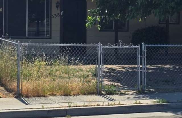 3 bedroom 2 bath across from the park photos photos