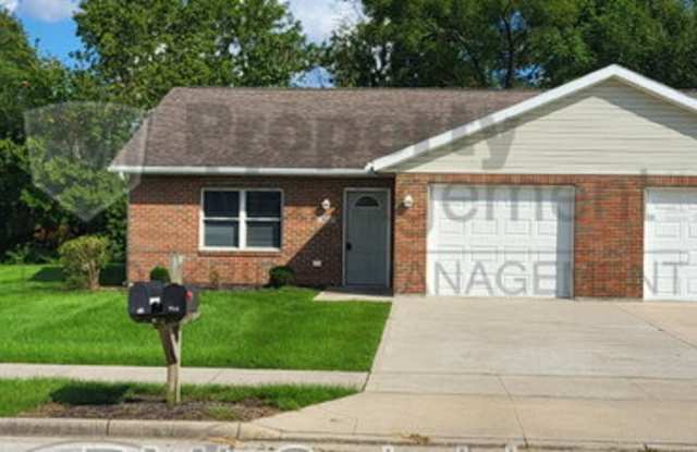 740 Meadow Glen Ave Gallery 2