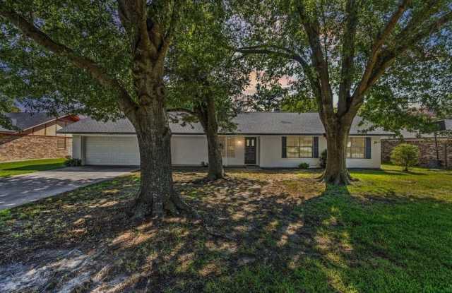 221 Azalea Lane photos photos 221 Azalea Lane photos photos