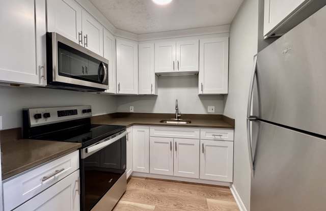 837 River St photos photos