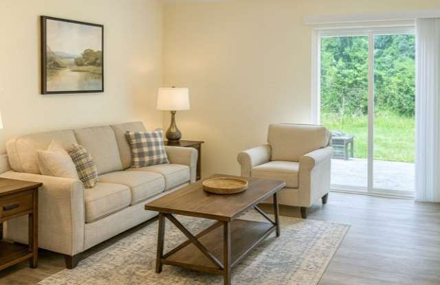 5068 Scotch Pine Avenue Gallery 3