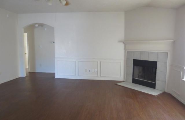 1823 Lost Crossing Trail Gallery 4
