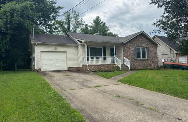 Charming Single-Family Home in Clarksville Gallery 3