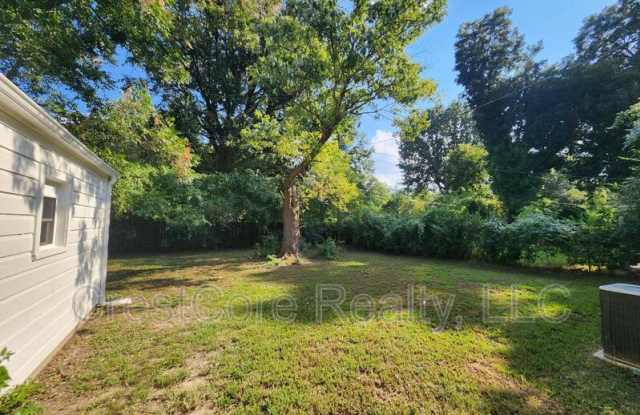 4425 Boyce Rd Gallery 3
