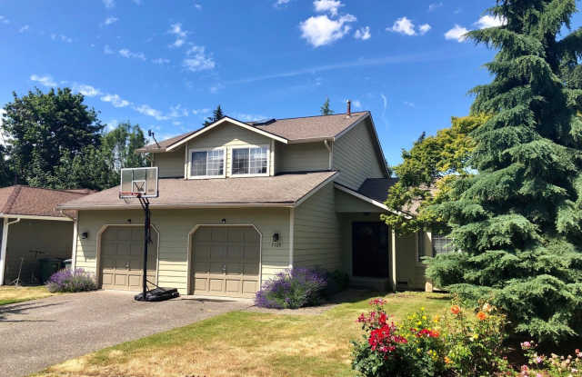 Quaint home in the heart of Kenmore photos photos