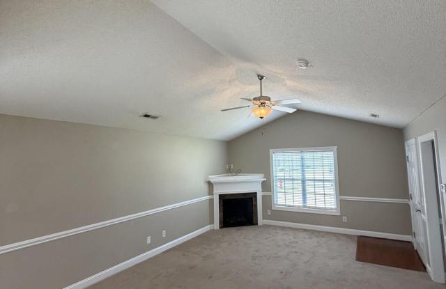 2552 Saddleback Drive Gallery 3