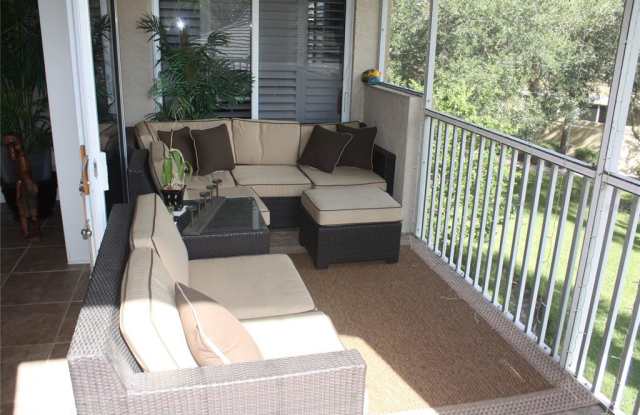 6552 MOORINGS POINT CIRCLE Gallery 3