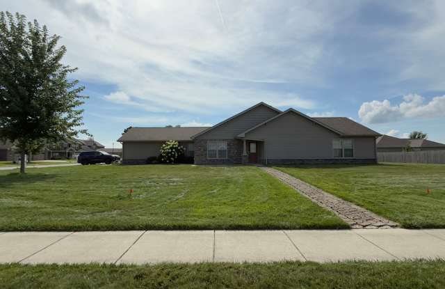Updated 4-Bedroom Gem in West Lafayette – Minutes from Purdue! photos photos
