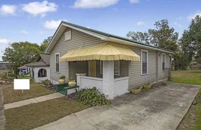 209 61st St photos photos