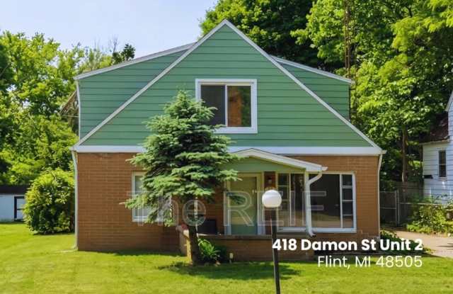 418 Damon Street Gallery 1