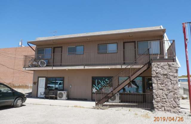 2115 Swanson Ave unit: 4 photos photos