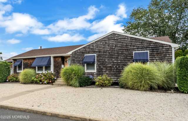 552 Ocean Road Gallery 2