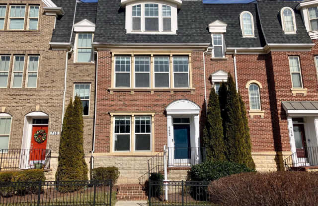 722 CROWN PARK Avenue photos photos