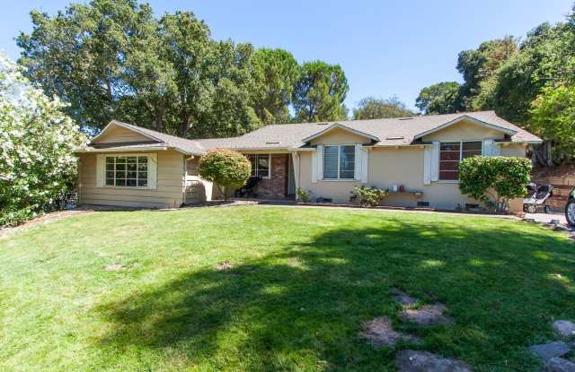 Charming Single-Family Home in Desirable Ladera Community - 290 South Castanya Way, Ladera, CA 94028