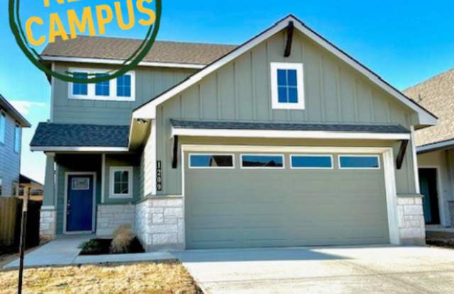 Spacious 4-Bedroom, 3-Bathroom Home – Close to Baylor University! - 1209 Elise Avenue, Waco, TX 76706 Spacious 4-Bedroom, 3-Bathroom Home – Close to Baylor University! - 1209 Elise Avenue, Waco, TX 76706