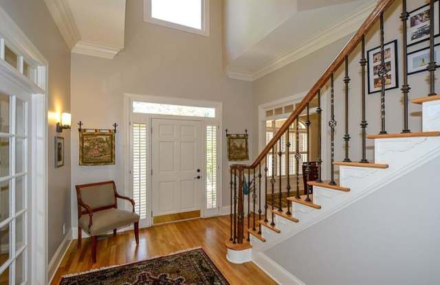 235 Champions Fairway Court Gallery 4