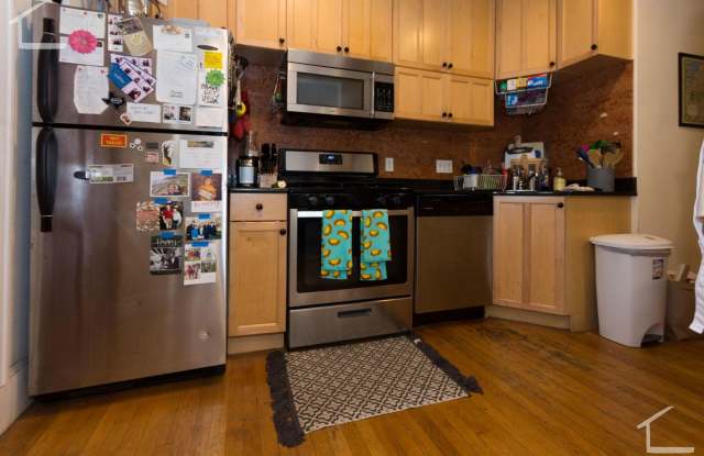 Gorgeous, Renovated Near BU and Coolidge Corner! Stainless Steel Appliances! - 60 Babcock Street, Brookline, MA 02446