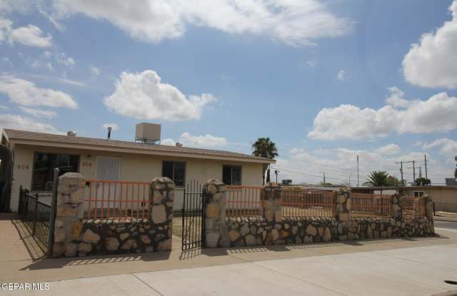 906 Geronimo Drive Gallery 3