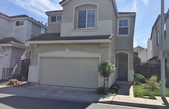 1122 Hillery Way - 1122 Hillery Way, Alameda, CA 94502