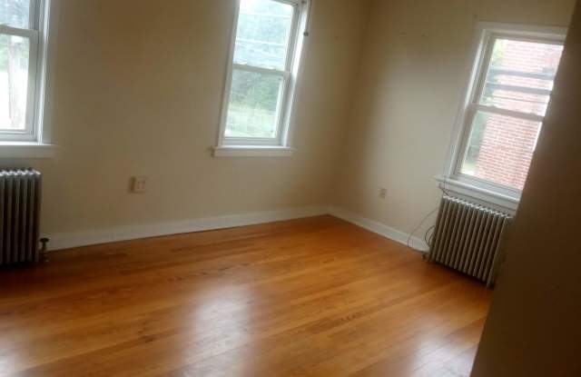 396 West Whitehall Street photos photos