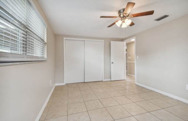 3525 Umber Rd photos photos
